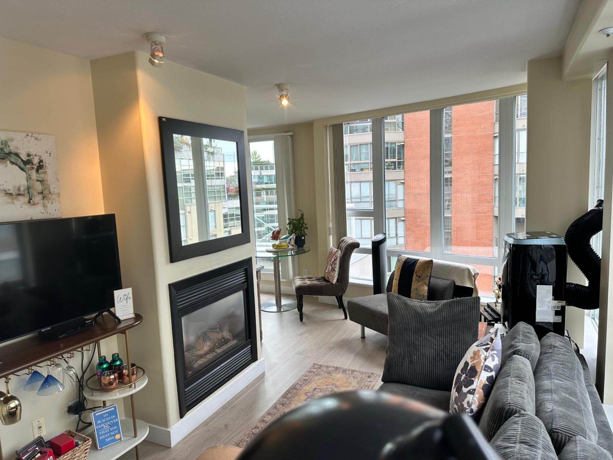 Penthouses Of Beach Ave Βανκούβερ Εξωτερικό φωτογραφία